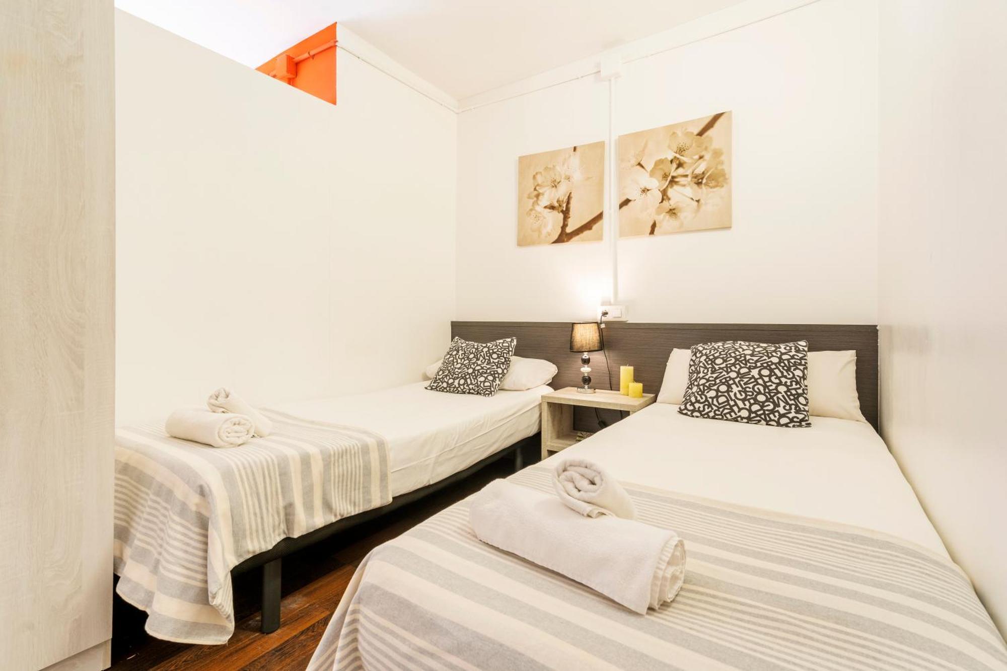 Ab Vila I Vila Apartments Barcelona Exterior photo